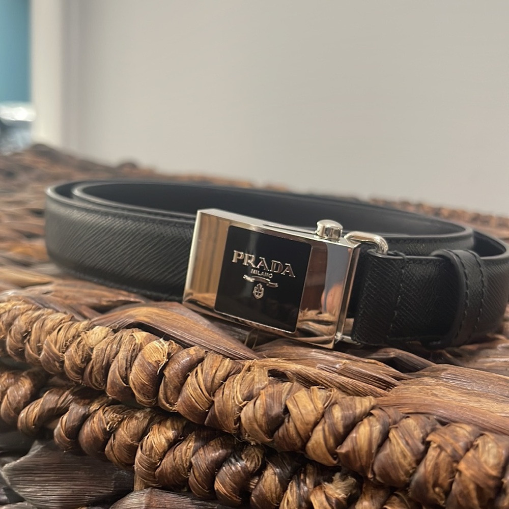 Prada womens leather belt, black, euro size 85 (small/medium)